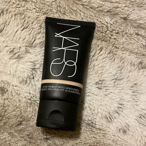 NARS Pure Radiant Tinted Moisturizer